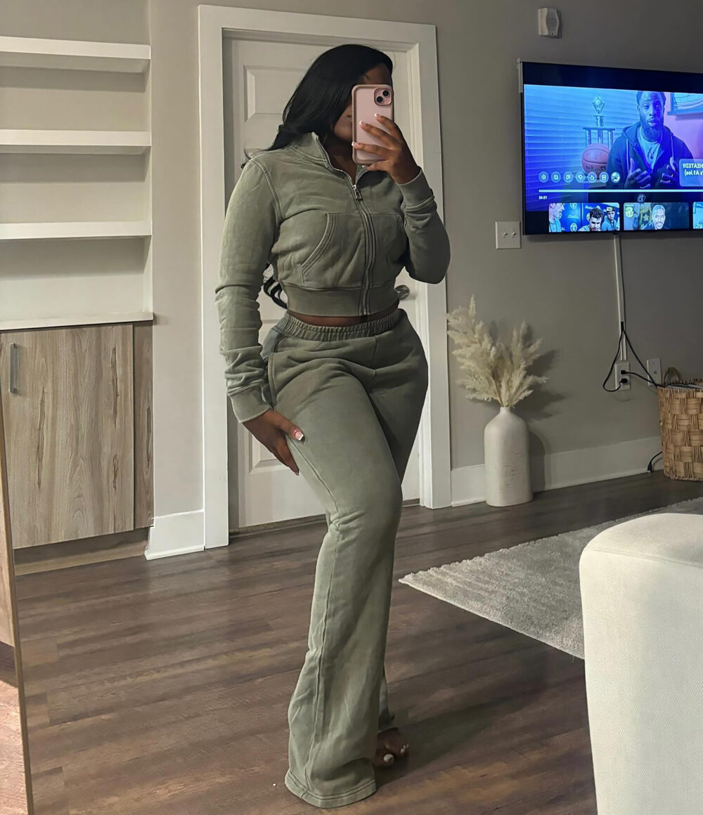 Custom LOGO Jogger Sets for Women 2 Piece Sweatsuits Sweat Set Cotton Tracksuit Zip up Crop Lounge Distressed Sweatpants Set