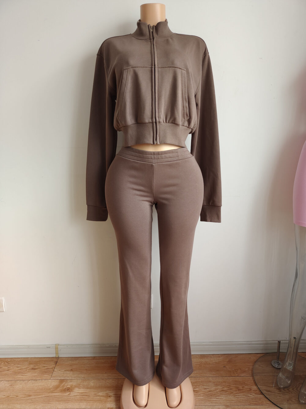 Custom Sweatsuit logo color Women 2 Piece Outfits Zip Up Crop Lounge SweatPants Loungewear Sweat Set 2025 Fall Trendy Tracksuit - Image 6